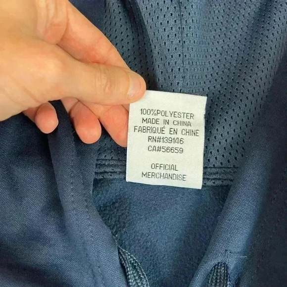 FC Barcelona Futbol Pullover Hoodie Sweatshirt Official Merchandise Men's XL - Picture 4 of 13